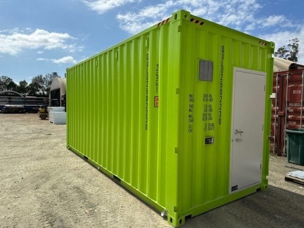 premiershippingcontainers_1699574602_3232588461340158951_4553681639-600x450-1-1-1.jpg
